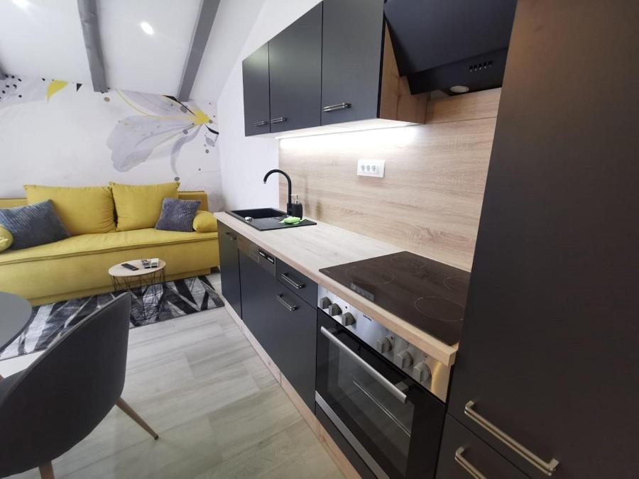 New Nikolina 4 Star Lejlighed Mali Lošinj Eksteriør billede