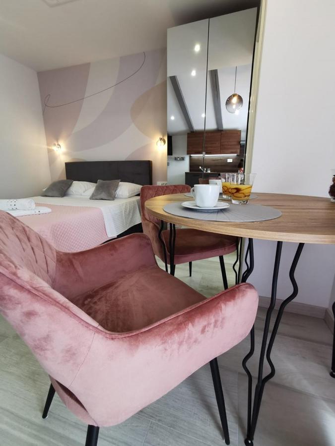 New Nikolina 4 Star Lejlighed Mali Lošinj Eksteriør billede